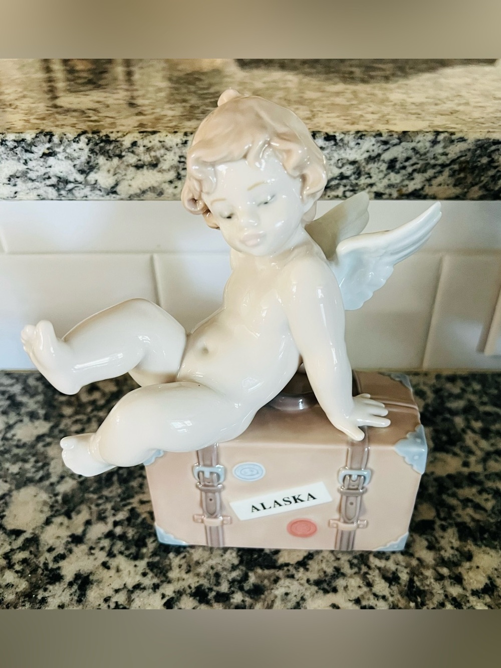Lladro Porcelain Cherub on Pink Suitcase Decorative Figurine